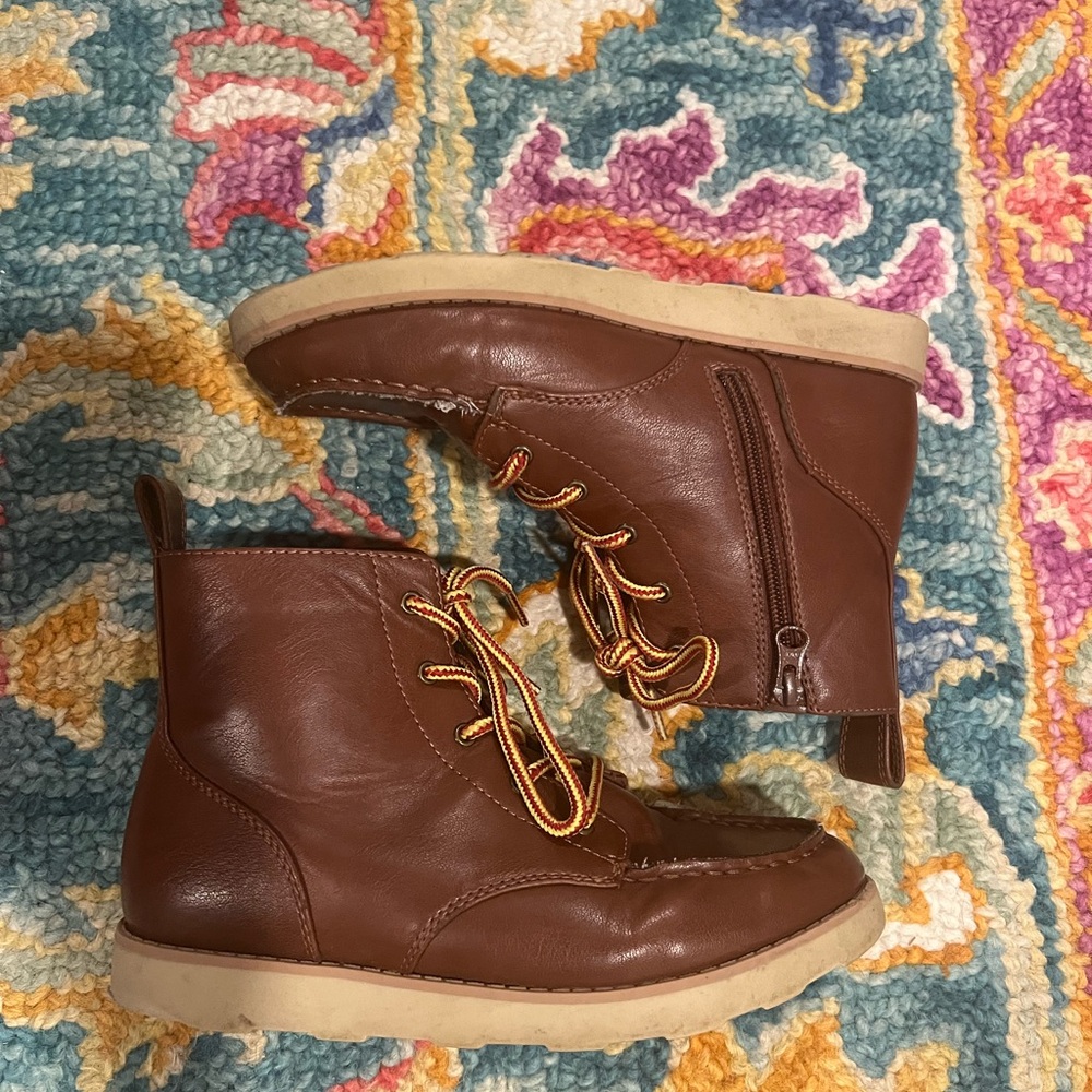 Cat & Jack Brown Kids Boots with Tan Soles